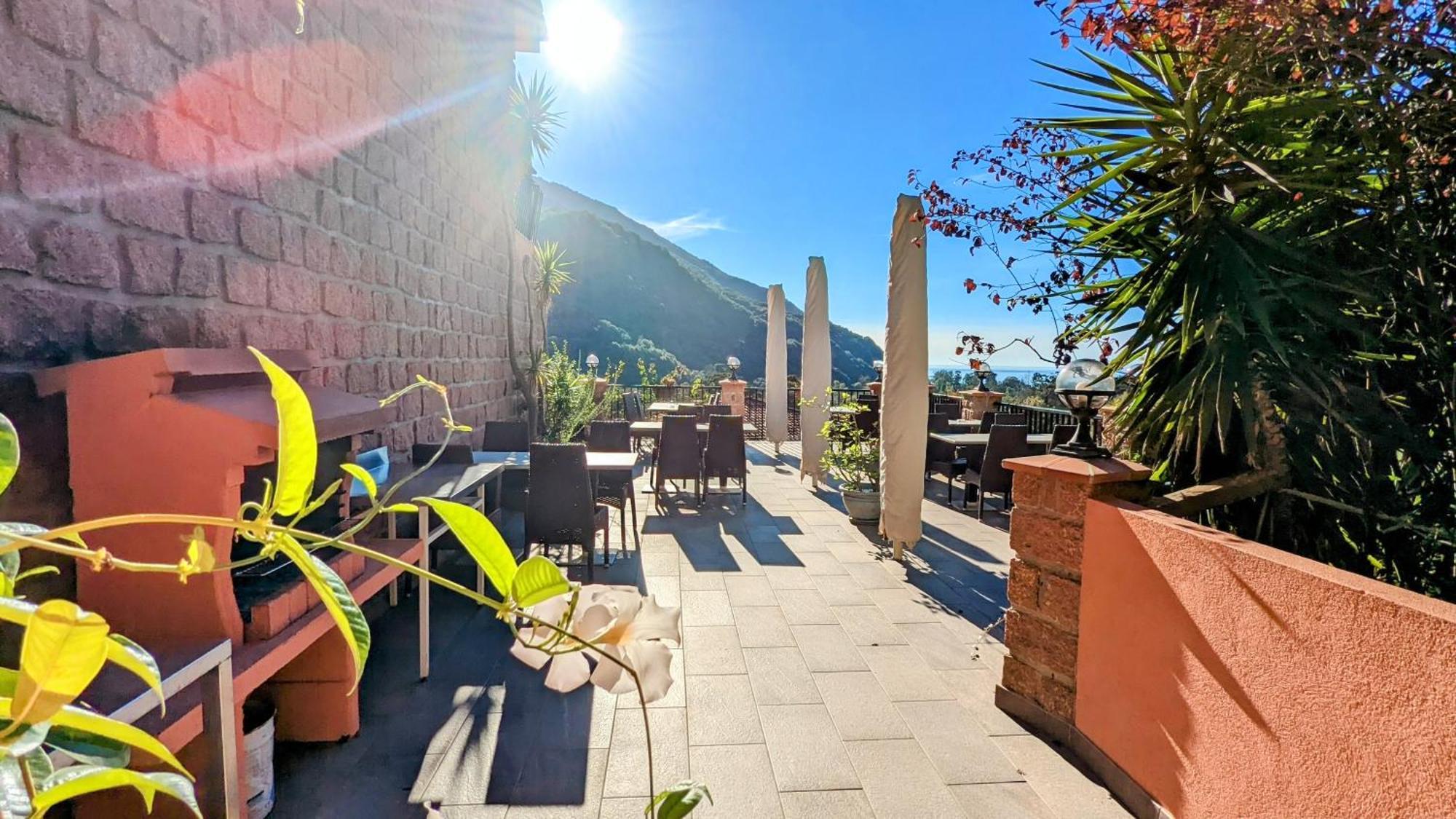 Le Porto T3 55M2 Vue Mer Immeuble Traditionnel En Pierre De Taille Avec Prestations Exceptionnelles Barbecue Ordinateur Videosurveillance Terrasse Panoramique Экстерьер фото