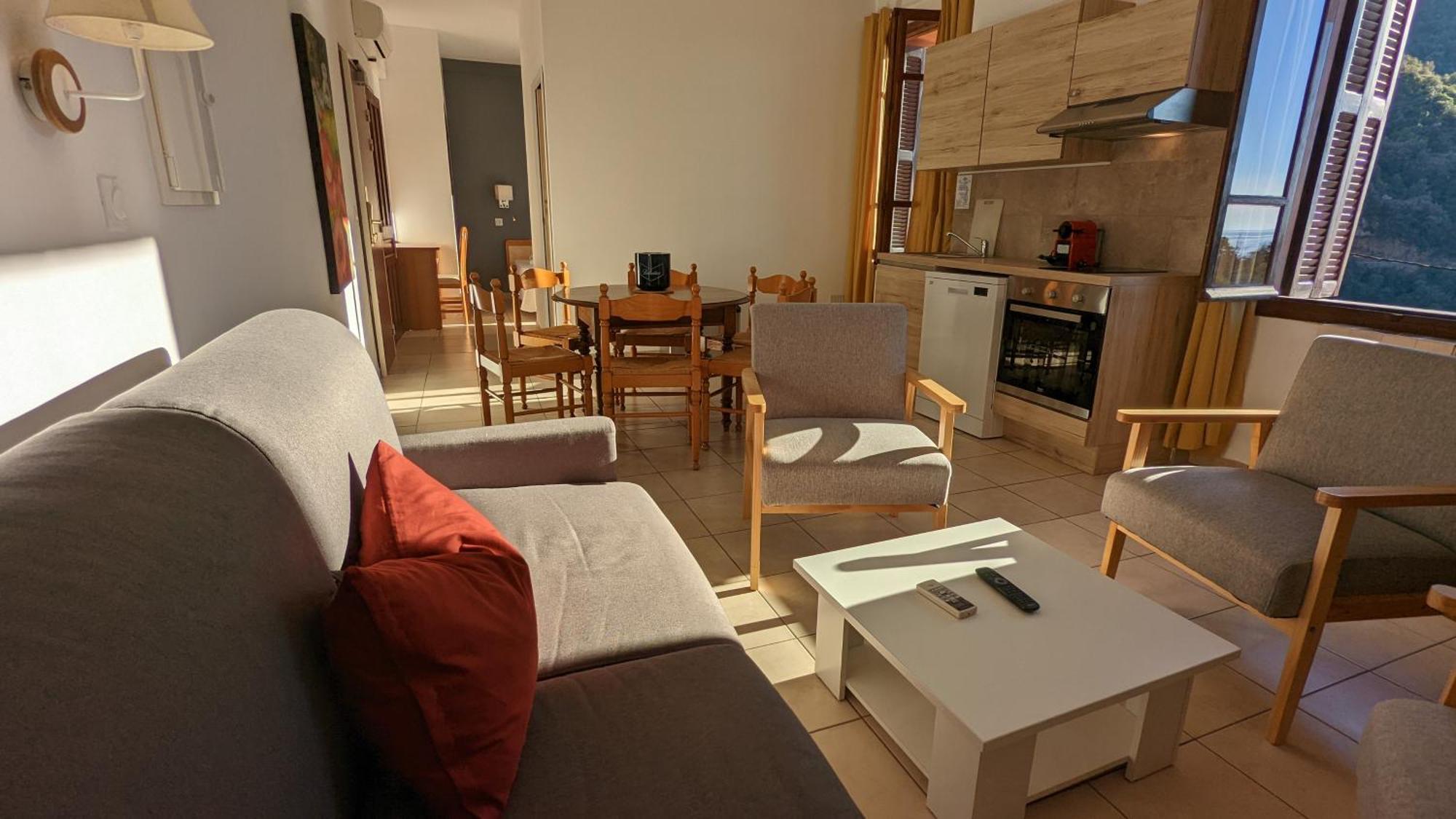 Le Porto T3 55M2 Vue Mer Immeuble Traditionnel En Pierre De Taille Avec Prestations Exceptionnelles Barbecue Ordinateur Videosurveillance Terrasse Panoramique Экстерьер фото