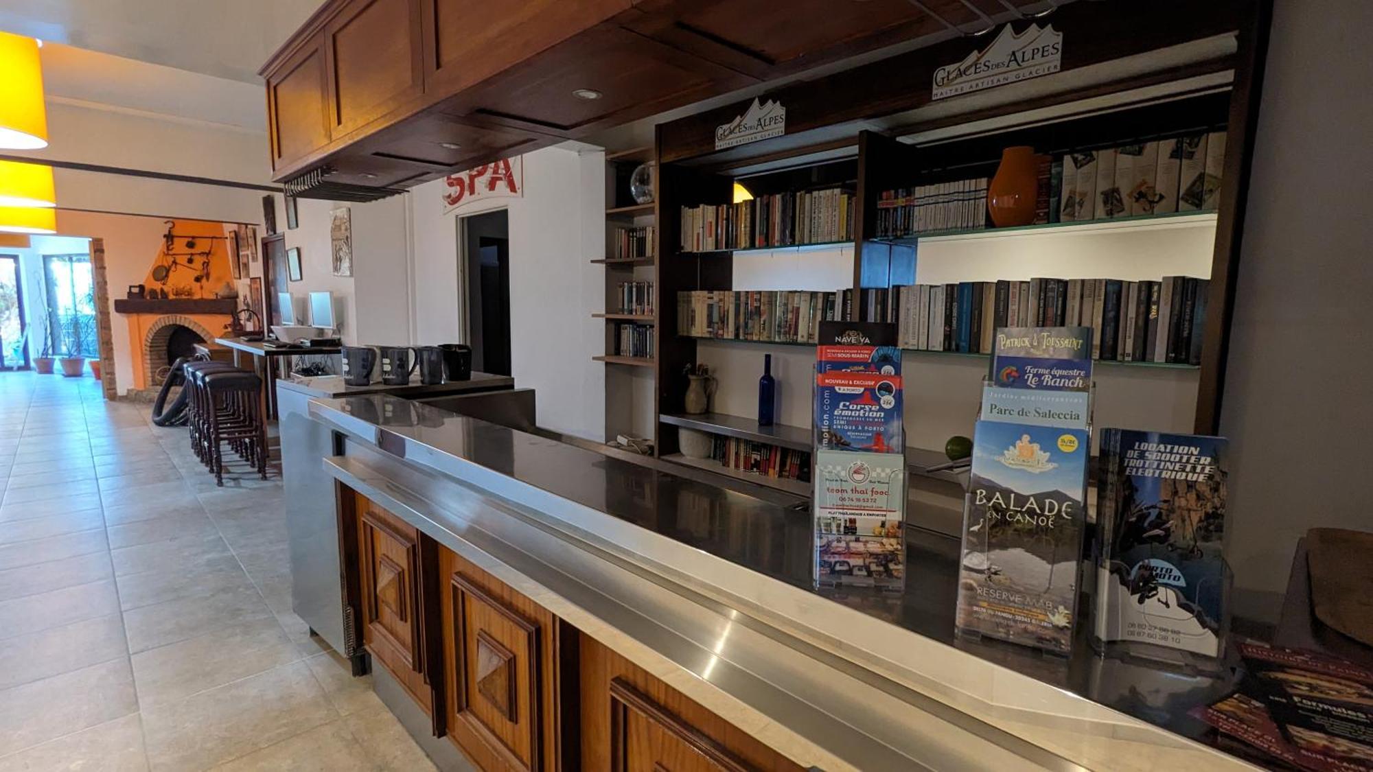 Le Porto T3 55M2 Vue Mer Immeuble Traditionnel En Pierre De Taille Avec Prestations Exceptionnelles Barbecue Ordinateur Videosurveillance Terrasse Panoramique Экстерьер фото