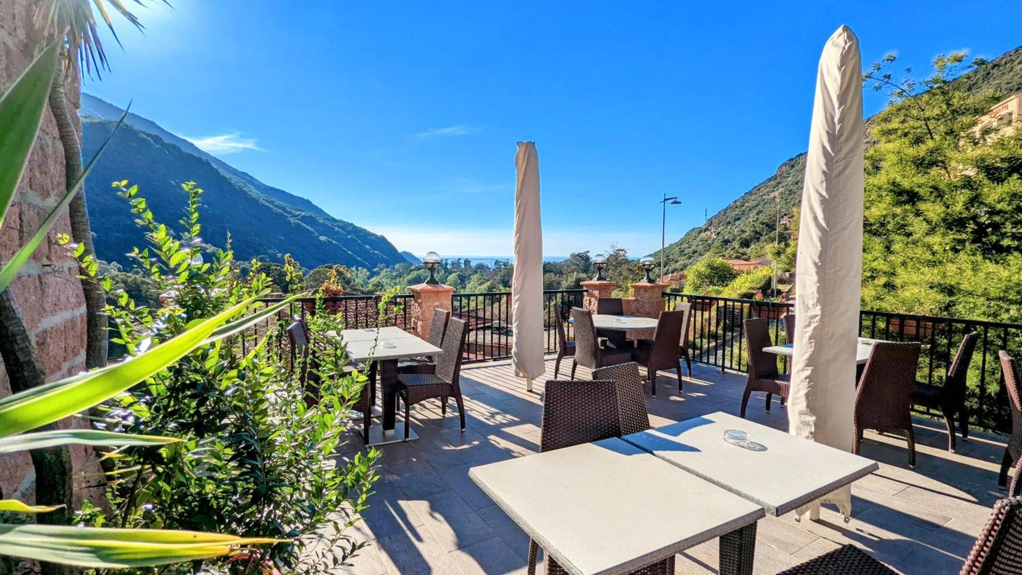 Le Porto T3 55M2 Vue Mer Immeuble Traditionnel En Pierre De Taille Avec Prestations Exceptionnelles Barbecue Ordinateur Videosurveillance Terrasse Panoramique Экстерьер фото